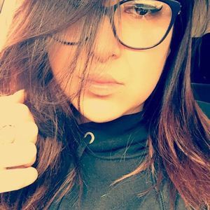 Meet your Posher, Abigail